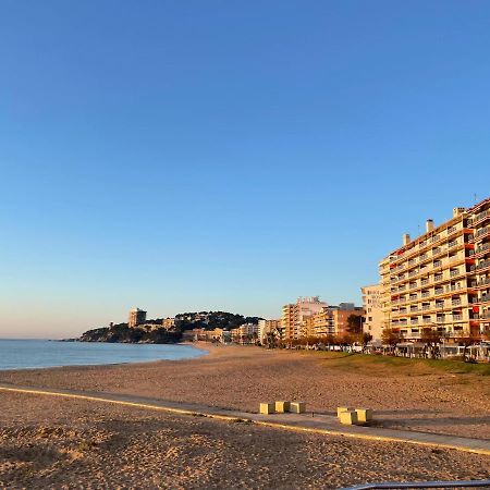 Montserrat Calonge (Catalonia) Exterior photo